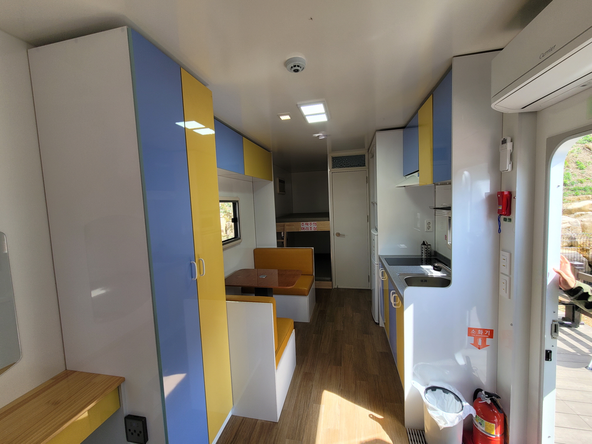 카라반(4인)_내부1